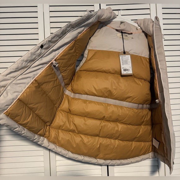 PrAna Banajaara Cream Hooded Vest with Faux Fur Trim - Picture 5 of 12